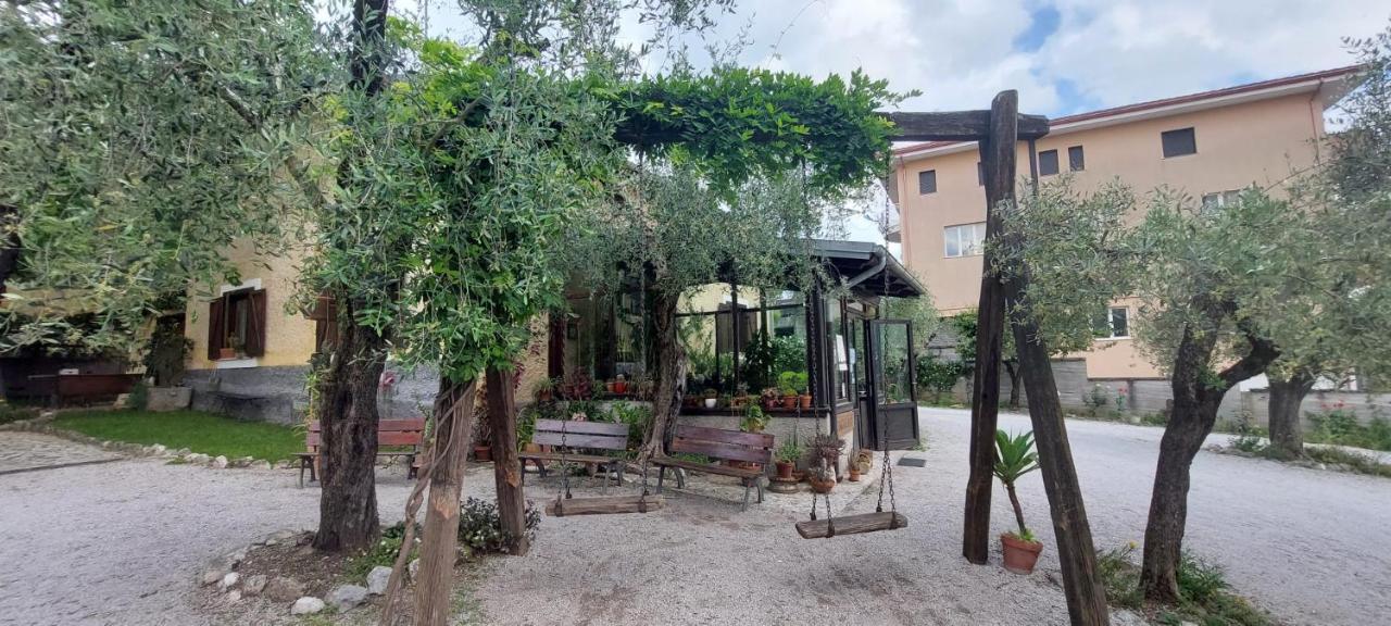 Agriturismo Macchiapiede Sala Consilina Kültér fotó
